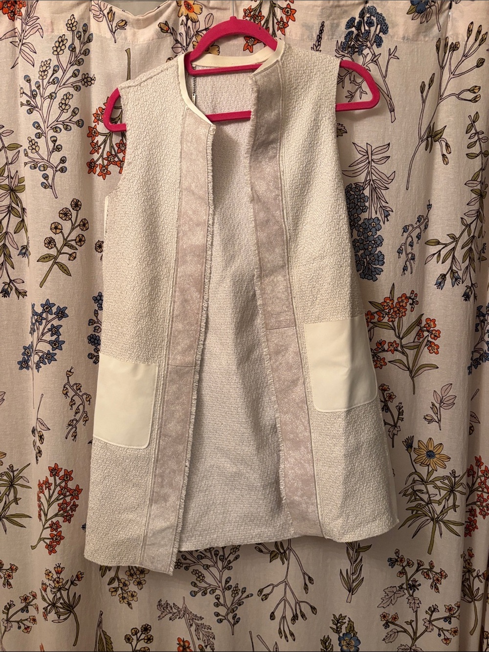 Women's Cream Textured Sleeveless vest